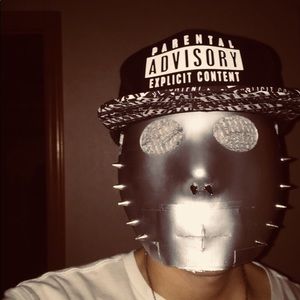 Meet your Posher, James